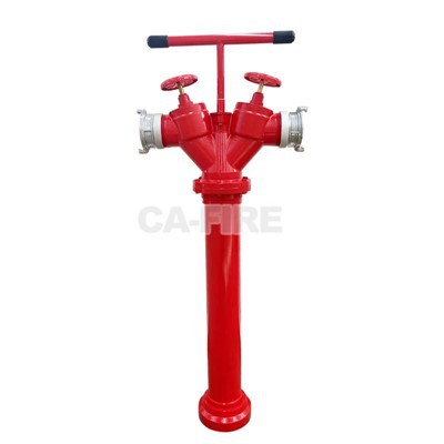 Boca d'incendi al foc